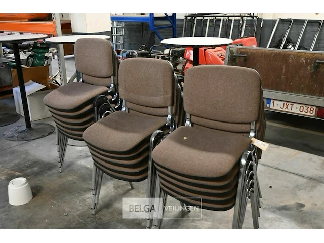 Stapelbare stoelen - afbeelding 1 van  2