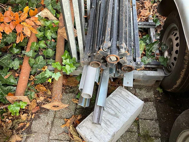 Stapeljuk - afbeelding 4 van  8
