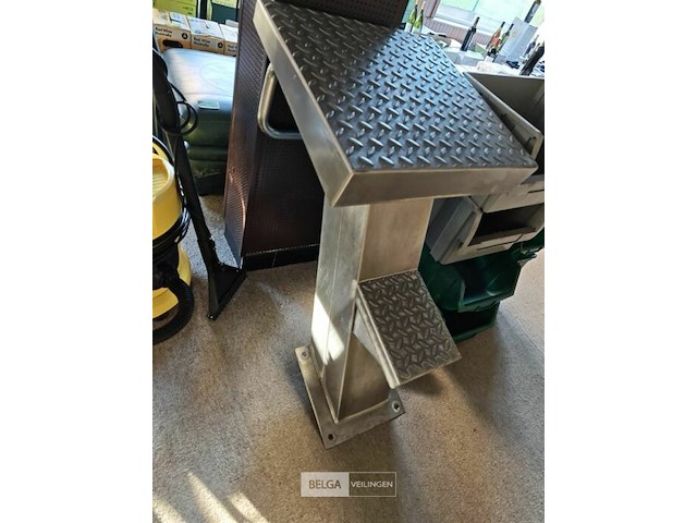 Startblok zwembad in rvs 60cm hoog - afbeelding 3 van  4