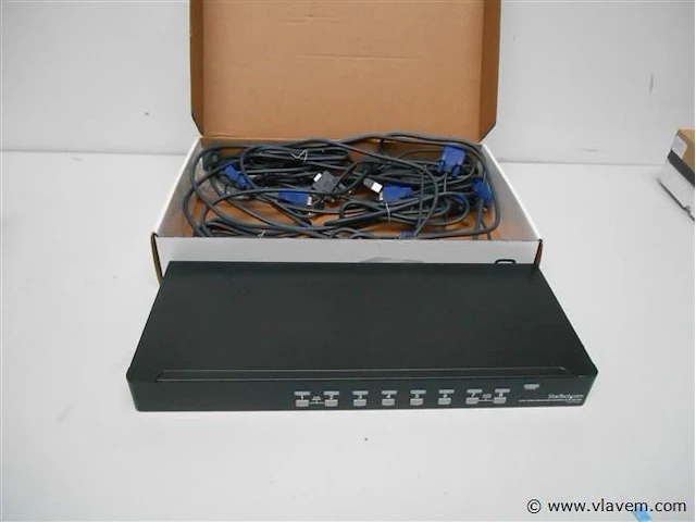 Startechcom 8 port vga usb switch - afbeelding 1 van  2