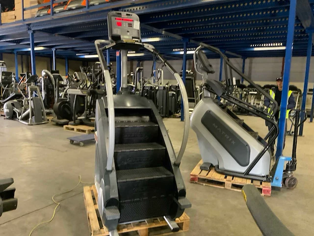 Startrac commercial climbmill stepper - afbeelding 5 van  6