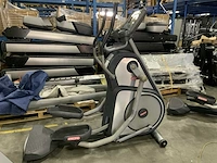 Startrac commercial elite elliptical crosstrainer - afbeelding 1 van  6