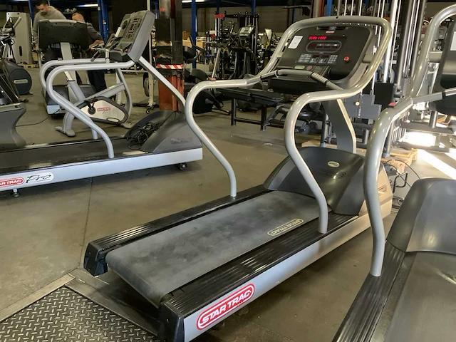 Startrac commercial et r treadmill loopband - afbeelding 2 van  5