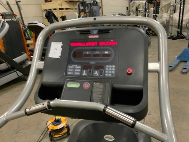 Startrac commercial treadmill loopband - afbeelding 3 van  5