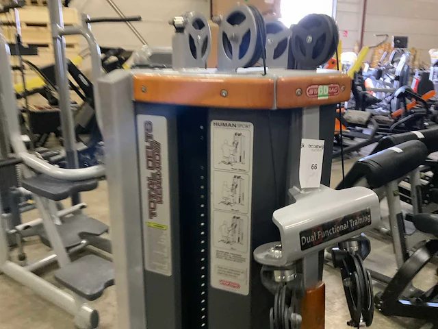 Startrac human sport total delt rear row krachtstation - afbeelding 2 van  8