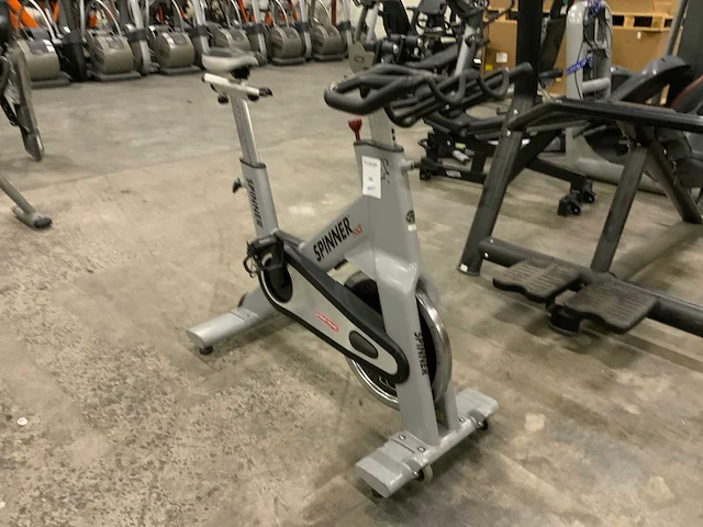 Startrac spinner nxt indoorcycle spinningbike - afbeelding 2 van  8