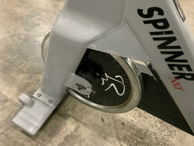 Startrac spinner nxt indoorcycle spinningbike - afbeelding 6 van  8