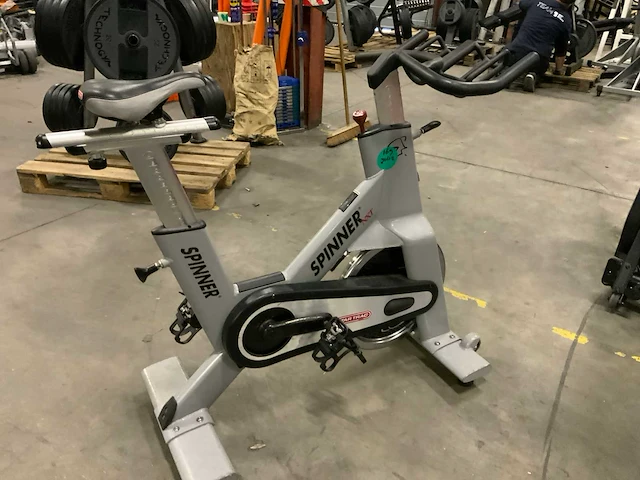 Startrac spinner nxt spinning bike spinningbike - afbeelding 2 van  5