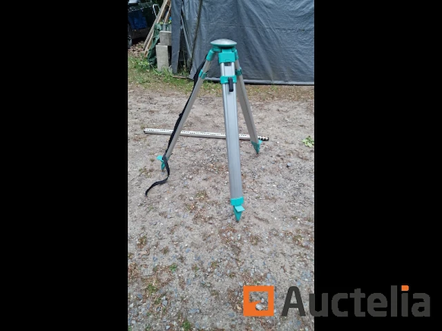 Statieven + mijlpaal landmeter - afbeelding 1 van  4