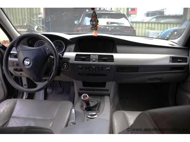 Stationwagen bmw 520d,diesel, 1995cm³,110kw,1e inschr 20/1/06, wbanj31010cp76622, 361815km,co²-uitstoot ng,euro4, kenteken i (ii ontbreekt), gelijkvormigheidsattest, keuring tot 07/6/25, 1sleutel - afbeelding 11 van  24