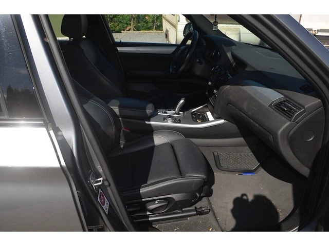 Stationwagen bmw x3 xdrive20d, type x3, variant wz51, versie 6a250000, ch.nr. wbawz510800m24051, bouwjaar 23/04/2016, met sleutel en boorddocumenten (1) - afbeelding 24 van  26