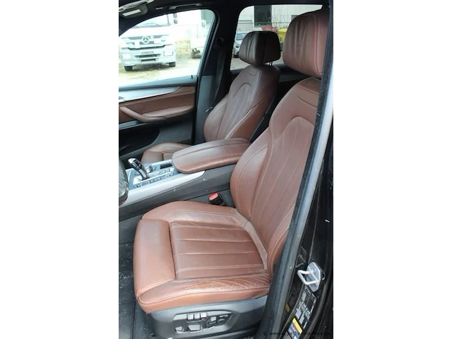 Stationwagen bmw x5 xdrive40e, benz+elekt,1997cm³,180kw,1e inschr 24/7/18,wbakt010800z79245, 186536km,co²-uitstoot 76g/km,euro5b,kentekenbewijs i+ii, gelijkvormigheidsattest,keuring tot 31/7/24, 2sleutels - afbeelding 7 van  24