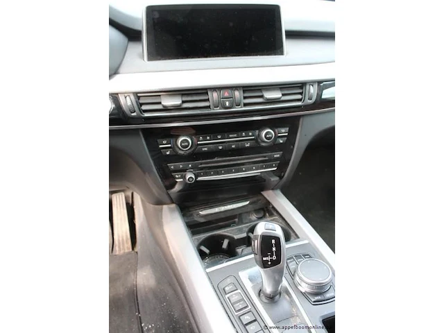 Stationwagen bmw x5 xdrive40e, benz+elekt,1997cm³,180kw,1e inschr 24/7/18,wbakt010800z79245, 186536km,co²-uitstoot 76g/km,euro5b,kentekenbewijs i+ii, gelijkvormigheidsattest,keuring tot 31/7/24, 2sleutels - afbeelding 9 van  24