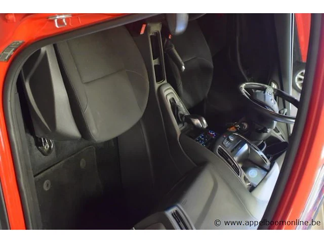 Stationwagen ford focus, diesel, 1499cm,88kw, 1e inschr 06/10/17, wf06xxgcc6hc46922, 109999km, co²-uitstoot 99g/km, euro6b, kenteken i+ii, gelijkvormigheidsattest, keuring tot 06/10/25, 2sleutels, - afbeelding 2 van  15