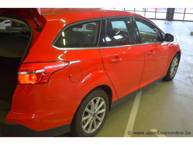 Stationwagen ford focus, diesel, 1499cm,88kw, 1e inschr 11/12/15, wf06xxgcc6fm44069, 63337km, co²-uitstoot 109g/km,euro6b, kenteken i+ii, gelijkvormigheidsattest, keuringtot 11/12/23, 2sleutels - afbeelding 15 van  16