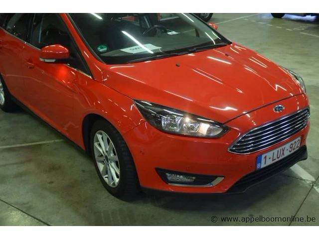 Stationwagen ford focus, diesel, 1499cm,88kw, 1e inschr 11/12/15, wf06xxgcc6fm44098, 77341km, co²-uitstoot 109g/km, euro6b, kenteken i+ii, gelijkvormigheidsattest, keuring tot 11/12/23, 2sleutels - afbeelding 4 van  15