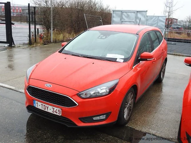 Stationwagen ford focus, diesel,1499cm³,88kw,1e inschr 06/10/17, wf06xxgcc6hc46964,km ng (vlgs laatste keuring dd 20/9/23: 34157km),co²-uitstoot 99g/km,euro6b,kenteken i+ii,gelijkvormigheidsattest, keuring tot 06/10/25, 2sleutels - afbeelding 1 van  12