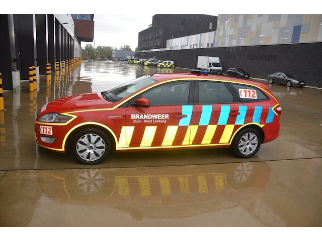 Stationwagen ford mondeo clippen, dienstwagen s10, type: ba7, variant: qyba1g, versie: 5cgbpw, ch.nr. wf0gxxgbbg8r48212 met boorddocumenten en sleutel - afbeelding 4 van  32