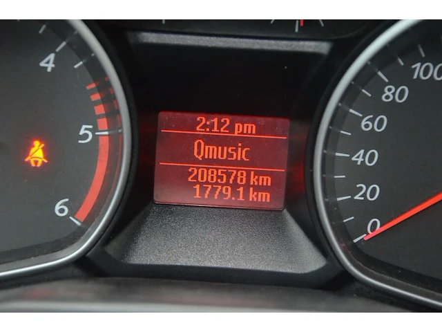 Stationwagen ford mondeo clippen, dienstwagen s10, type: ba7, variant: qyba1g, versie: 5cgbpw, ch.nr. wf0gxxgbbg8r48212 met boorddocumenten en sleutel - afbeelding 9 van  32