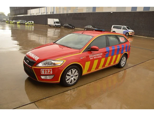 Stationwagen ford mondeo clippen, dienstwagen s10, type: ba7, variant: qyba1g, versie: 5cgbpw, ch.nr. wf0gxxgbbg8r48212 met boorddocumenten en sleutel - afbeelding 1 van  32