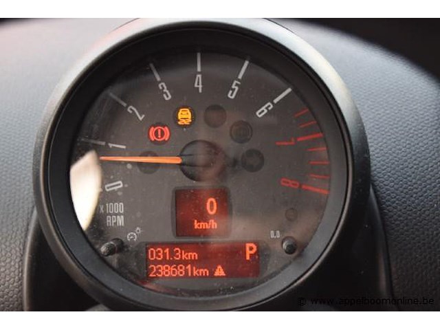 Stationwagen mini, countryman, datum eerste insch 27/04/2015, wmwzc31060wt88442, 1598cm³, 140kw, benzine, euro 6, kilometerstand 238681km - afbeelding 6 van  17