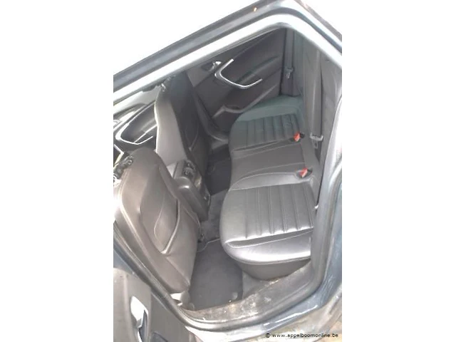 Stationwagen opel insignia sports tourer sw, diesel, 1956cm, 120kw,1e inschr 02/6/15, w0lgt8gm7f1067547, 252848km, co²-uitstoot 143g/km, euro5b, kenteken i+ii, gelijkvormigheidsattest, keuring tot 02/6/24, 3sleutels - afbeelding 18 van  20