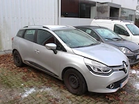 Stationwagen renault clio, benzine,1197cm³,88kw,1e inschr 21/1/15,vf17r400e52162332,km ng (km vlgs lste keuring dd 19/1/24: 146587km),co²-uitstoot 120g/km,euro5b,kentekenbewijs i (ii ontbreekt), gelijkvormigheidsattest,keuring tot 21/1/25, 2sleutels