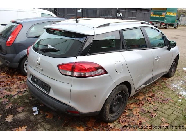 Stationwagen renault clio, benzine,1197cm³,88kw,1e inschr 21/1/15,vf17r400e52162332,km ng (km vlgs lste keuring dd 19/1/24: 146587km),co²-uitstoot 120g/km,euro5b,kentekenbewijs i (ii ontbreekt), gelijkvormigheidsattest,keuring tot 21/1/25, 2sleutels - afbeelding 11 van  15