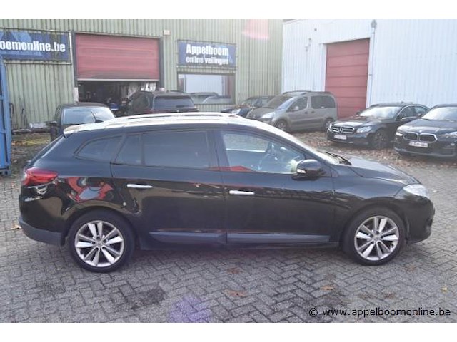 Stationwagen renault, megane, datum eerste insch 29/11/2011, vf1kz8g0646184840, 1461cm³, 81kw, euro 5, diesel, kilometerstand 221696km - afbeelding 12 van  17