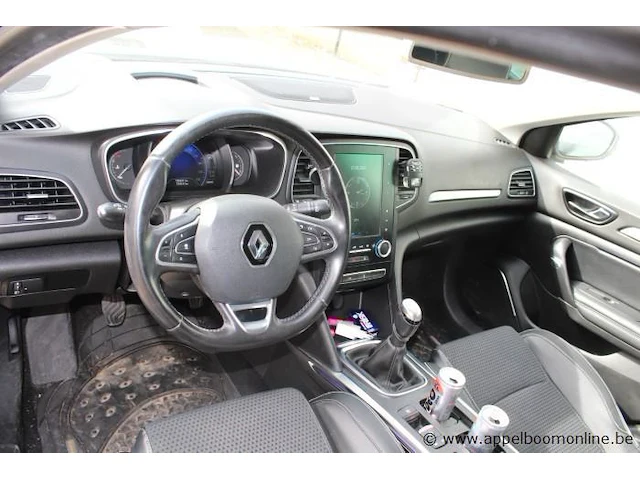 Stationwagen renault megane,diesel, 1461cm³,81kw,1e inschr 08/2/17, vf1rfb00x56232366, 180241km,co²-uitstoot ng, milieuklasse ng, kenteken i (ii ontbreekt), zonder gelijkvormigheidsattest, keuring tot 22/4/25, 1sleutel - afbeelding 10 van  22