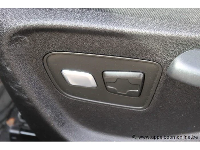 Stationwagen renault megane,diesel, 1461cm³,81kw,1e inschr 08/2/17, vf1rfb00x56232366, 180241km,co²-uitstoot ng, milieuklasse ng, kenteken i (ii ontbreekt), zonder gelijkvormigheidsattest, keuring tot 22/4/25, 1sleutel - afbeelding 11 van  22
