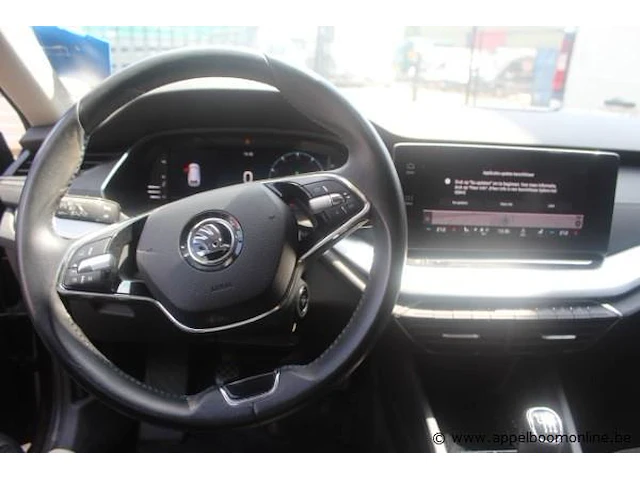 Stationwagen skoda octavia, benzine, 999cm³,81kw, 1e inschr 25/2/21, tmbjp7nx9my076497, 13159km, co²-uitstoot ng, euro6d-isc-fcm, kenteken i+ii, gelijkvormigheidsattest,keuring tot 25/2/27, 2sleutels - afbeelding 2 van  15