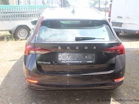 Stationwagen skoda octavia, benzine, 999cm³,81kw, 1e inschr 25/2/21, tmbjp7nx9my076497, 13159km, co²-uitstoot ng, euro6d-isc-fcm, kenteken i+ii, gelijkvormigheidsattest,keuring tot 25/2/27, 2sleutels - afbeelding 12 van  15