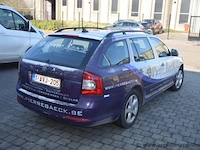 Stationwagen skoda octavia,diesel, 1598cm³,77kw,1e inschr 31/3/11,tmbht21z3b2136309, 336976km,co²-uitstoot 119g/km,euro5,kentekenbewijs, gelijkvormigheidsattest, keuring tot 31/3/25, 1sleutel - afbeelding 12 van  16