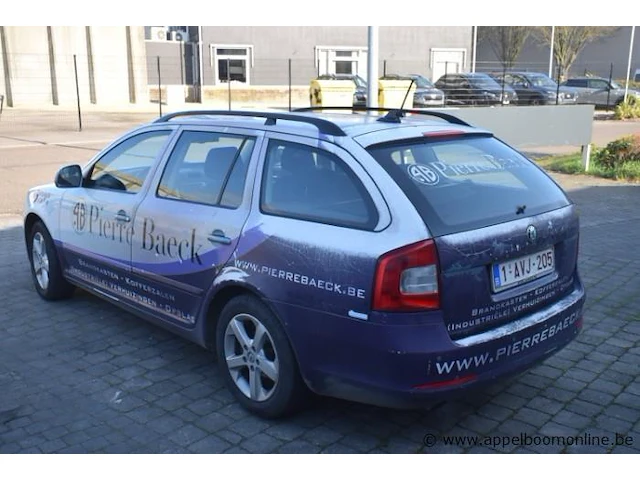 Stationwagen skoda octavia,diesel, 1598cm³,77kw,1e inschr 31/3/11,tmbht21z3b2136309, 336976km,co²-uitstoot 119g/km,euro5,kentekenbewijs, gelijkvormigheidsattest, keuring tot 31/3/25, 1sleutel - afbeelding 14 van  16