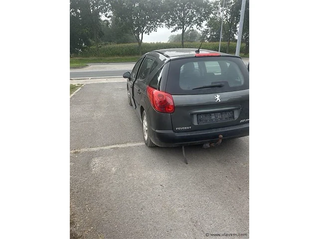 Stationwagen - afbeelding 4 van  8