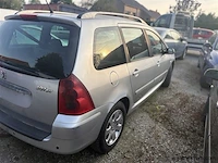 Stationwagen - afbeelding 1 van  6