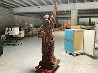 Statue of liberty eyecatcher beeld - afbeelding 3 van  9