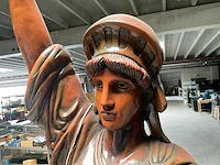 Statue of liberty eyecatcher beeld - afbeelding 7 van  9