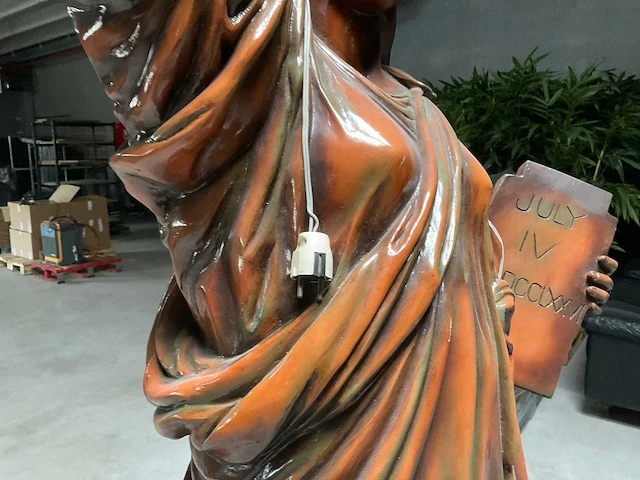 Statue of liberty eyecatcher beeld - afbeelding 9 van  9