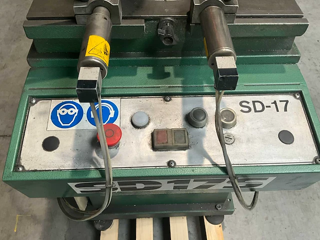 Stb sd 17sm aluminium afkortzaag - afbeelding 12 van  13