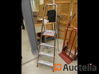 Steekwagen en trapladder - afbeelding 10 van  10