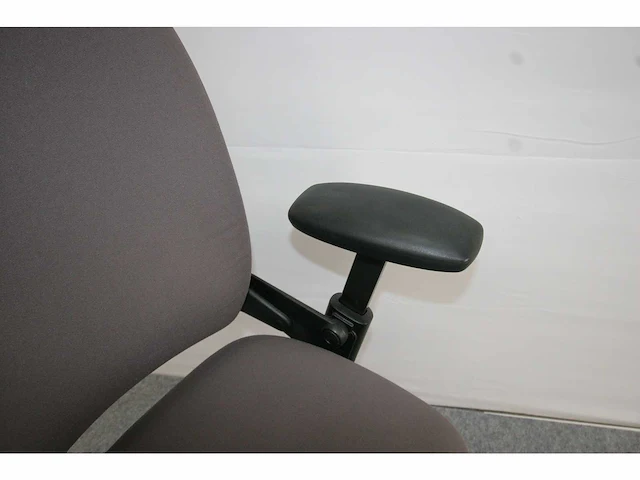 Steelcase - leap - ergonomische bureaustoel - afbeelding 7 van  10