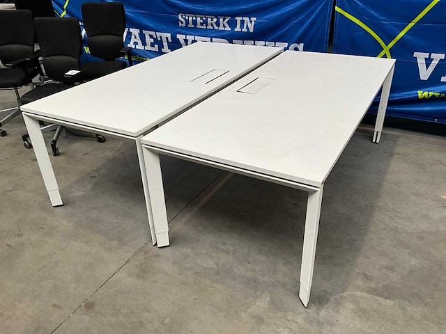 Steelcase bureau 200x90 (2x) - afbeelding 1 van  8