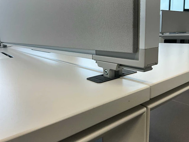 Steelcase bureau-eiland 160x160 (grijs) - afbeelding 7 van  10