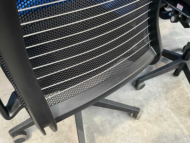 Steelcase ergonomische bureaustoel (2x) - afbeelding 5 van  6