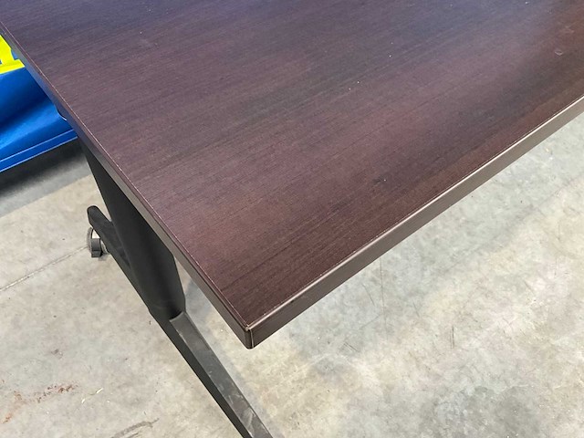 Steelcase verrijdbare klaptafel (3x) - afbeelding 4 van  4