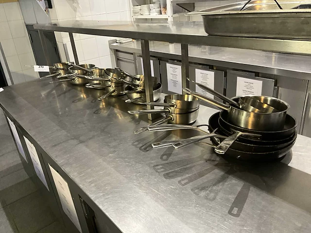 Steelpan (24x) - afbeelding 1 van  10
