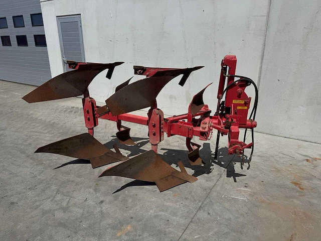 Steeno - lbc - 2 furrow plough - afbeelding 1 van  10