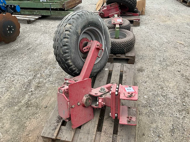 Steeno transport-dieptewiel voor ploeg - afbeelding 2 van  4